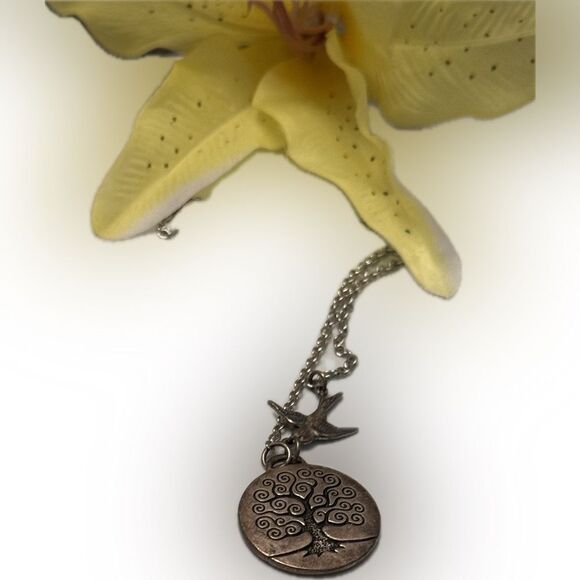 Unique Tree of Life with bird necklace! - Picture 2 of 12